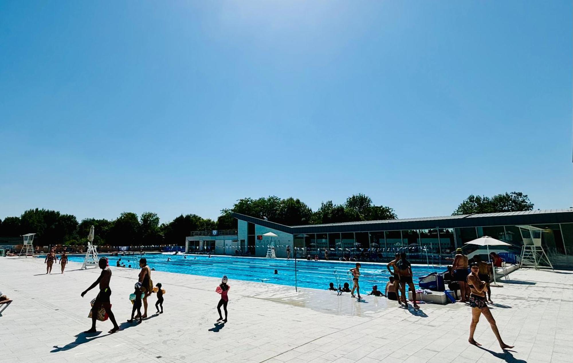 La Maison Du Parc, Charme Et Tranquillite Niort Exterior foto